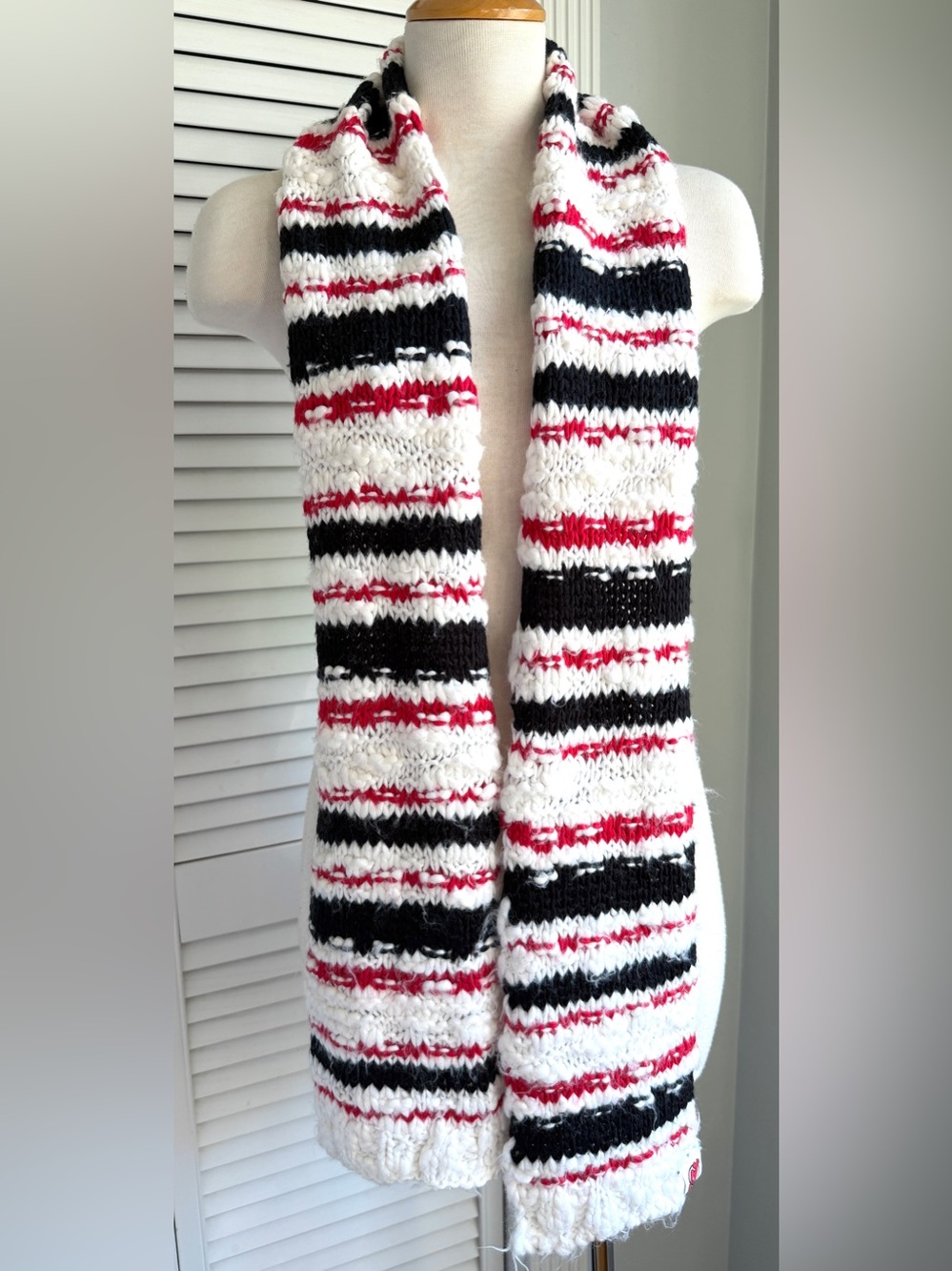 👹🏒 NHL NJ Devils Chunky Knit Soft Long Scarf by Reebok | New Jersey Hockey